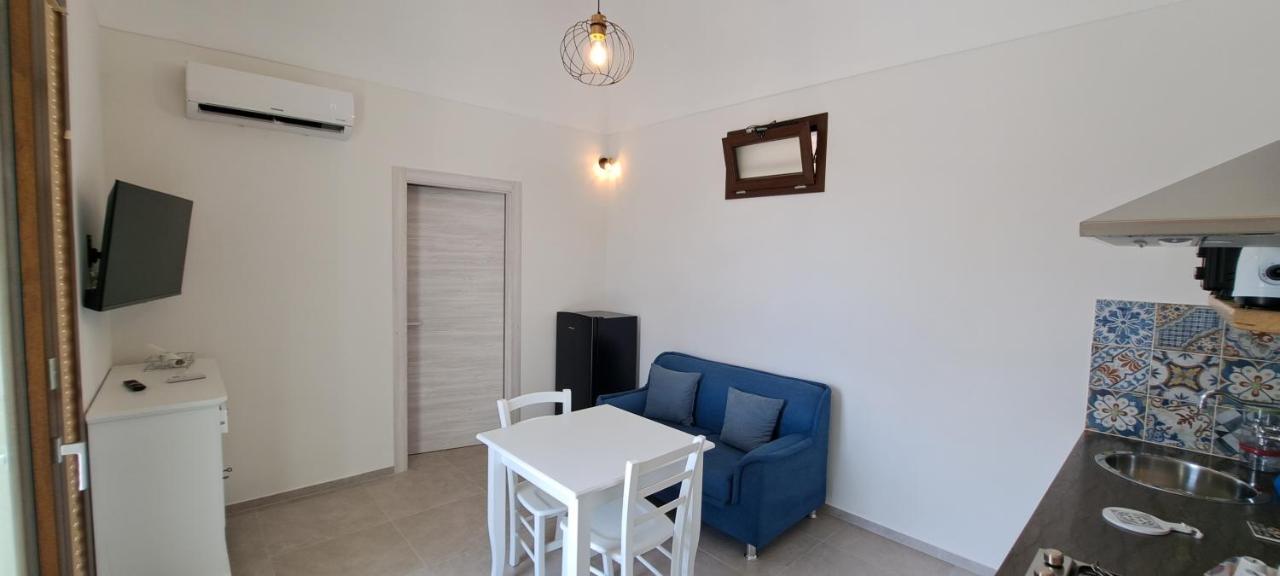 Claudette Apartments Marsala Bagian luar foto